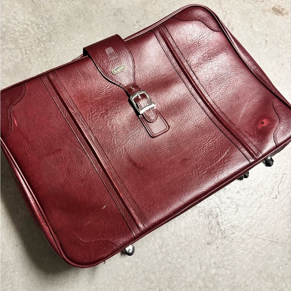 Vintage deepRed Leather suitcase luggage